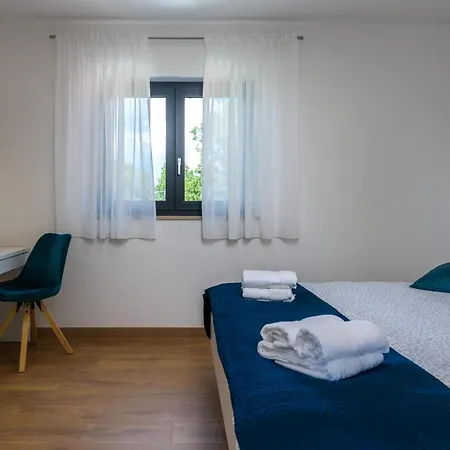 Dom wakacyjny Cozy In Prodol With Wifi Manjadvorci
