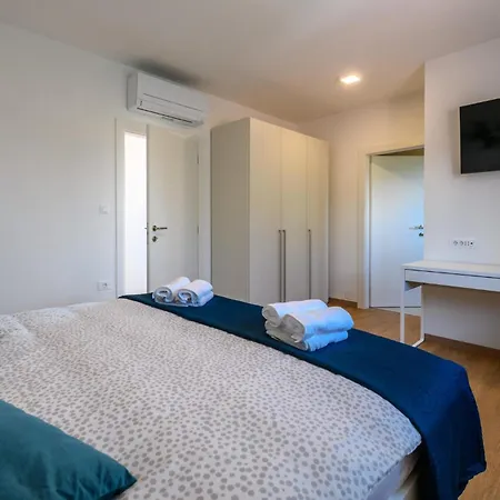 Dom wakacyjny Cozy In Prodol With Wifi Manjadvorci